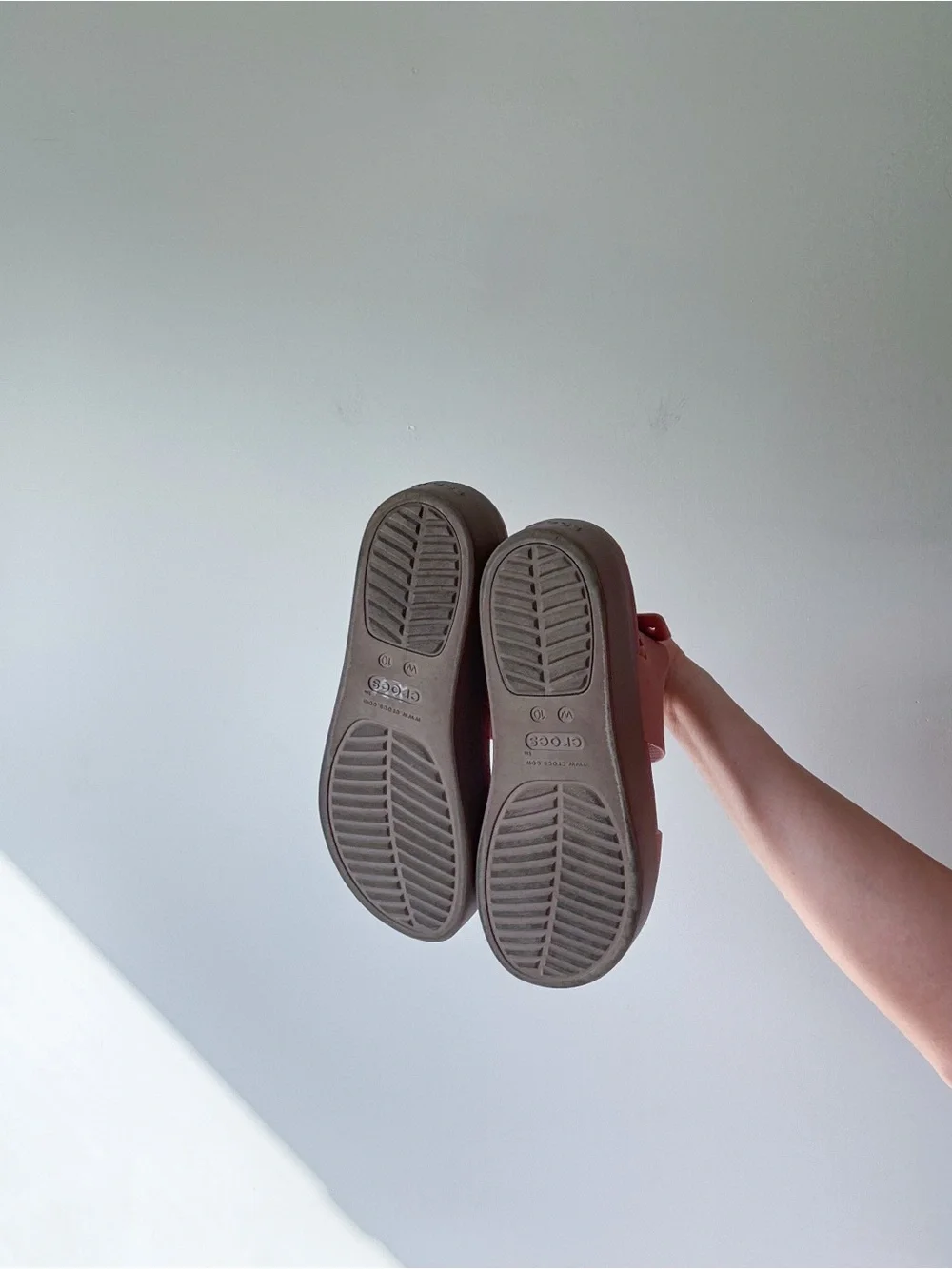 Crocs Brooklyn low wedge
